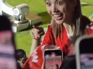 两家妈妈达成历史性大团结（玲妈在叫orm,orm妈在找玲)，可能是俩孩子太爱了，妈妈们也都看在眼里，说不定哪天坐一桌商量婚事了