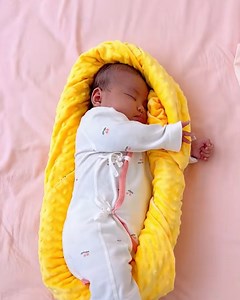 7.6M views · 34K reactions | Tips on how to keep your sleeping baby safe in bed | Simple ideas | Facebook