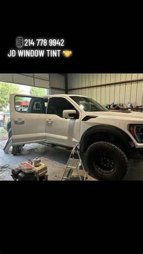 #fordtrucks #windowtint #Nanoceramic #irvingtx #tint 50% windshield 20% front Windows and 5% back 🤝✅