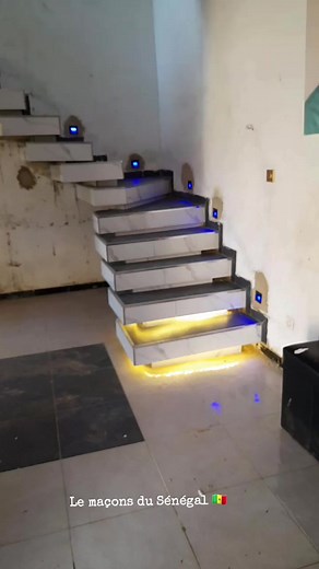 Maçon du Sénégal : Découverte de l'Escalier Moderne