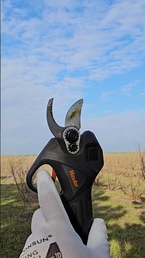 ​Kako pokrenuti Kzubr aku makaze? ✂️​ Kzubr aku makaze: Prvo paljenje​ Startovanje Kzubr aku makaza