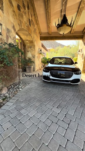 House tour except I only show the backyard and living room 😛😭 #housetour #2000s #fyp #tuscan #desert