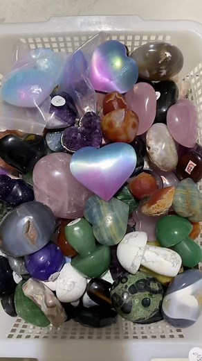 How many kind of crystals do you know? #crystals #crystaltok #crystalwholesaler #crystalsoftiktok