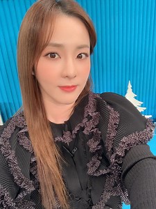 Sandara Park on leaving YG Entertainment: ‘I look ahead to the next act in my life’