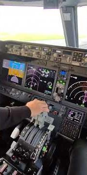 Pilot’s View: Boeing 737 Takeoff Through the Meta Glass ✈️ #pilotview #metaglasses #boeing737 #sky