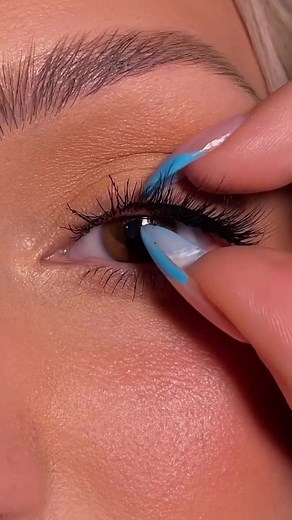 #IPSY #lashhack #falsies #lashestutorial