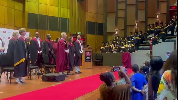 🎓 #GraduationDay2 🎉✨ As the cheers echo and the caps soar, we're keeping the celebration alive! Join us in commemorating another day of achievements and new beginnings. 🙌🎓 #Graduation2023 #MilestoneMoments | Boston City Campus