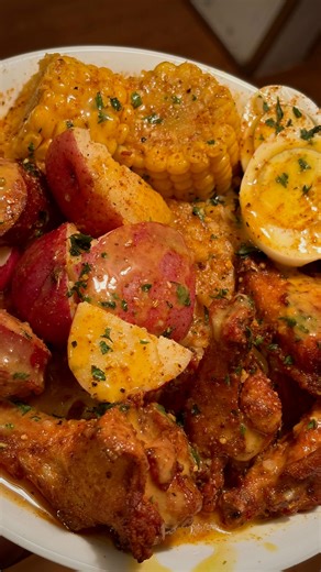 Ike Greene on Instagram: "Lets make a chicken wing ramen bowl"