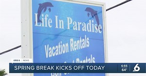 Spring break crowd in Port Aransas helps build up the community