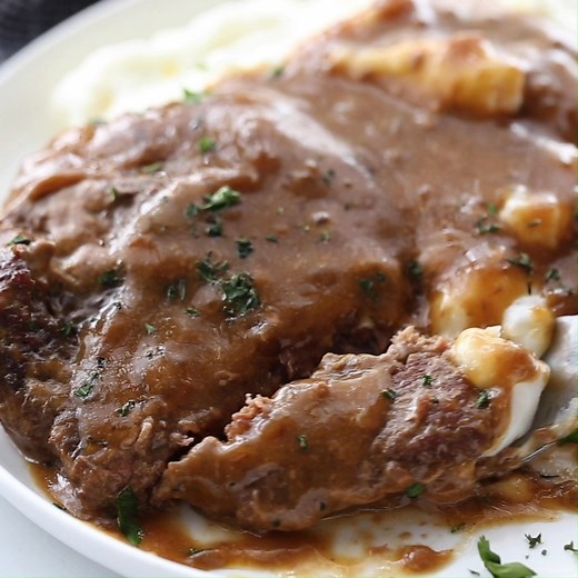 Crock-Pot Cube Steak with Gravy OMG!! THIS IS DELICIOUS!! 😍 Full Recipe - https://bit.ly/37QCnqh Quick and Easy - only 6-ingredients! | Kitchen Fun With My 3 Sons