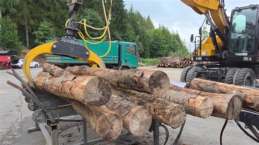 166K views · 1.4K reactions | Super FAST Circular saw firewood processor. PALAX - Firewood Processors | Ohio Wood Burner Ltd. | Facebook