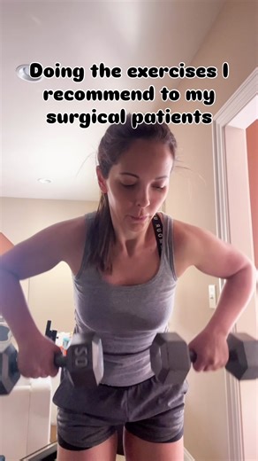 💪 Muscle matters more than you think before surgery Most people don’t realize this… 👉 Surgery breaks down muscle. Here’s why muscle loss happens so easily around surgery ⬇️ 🛠️ Your body needs protein nutrients to heal 🔥 Surgery increases muscle breakdown 😣 Pain meds decrease appetite 🍗 You eat less protein than usual 🚫 Activity restrictions = less movement All of that = muscle loss if you’re not intentional. And muscle isn’t just about looks 👀 It helps you: ✔️ Heal better ✔️ Recover fast