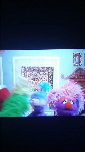 the furchester hotel tea time monsters S1E24 phoebe's key