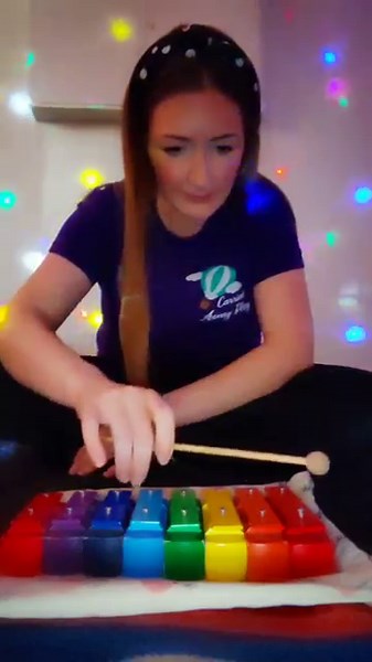 Three Little Men In A Flying Saucer | Chime Bar 🎶