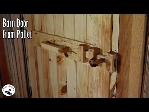 Making a Barn Door From Pallets