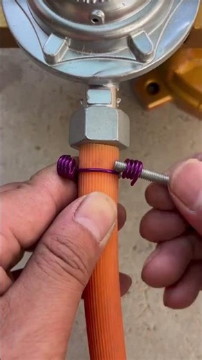 Make Gas Hose Clamp Fast Using Wire Bolt And Nuts Hack