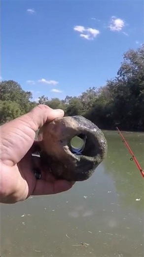 This is the Secret to Catfish Trotlines! 🐟 🪨 😮 🎣