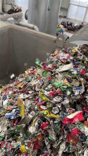 How to Remove the Paint from the Waste Aluminum Cans?#Aluminumcansrecycling #paintremovalmachine