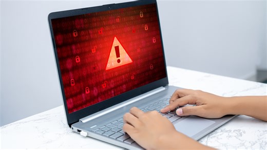 Android users warned over FAKE lock screen that steals their phone's PIN