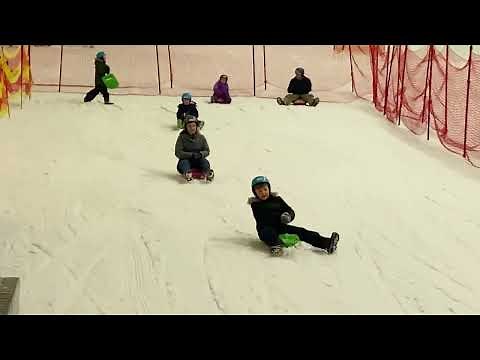 🛷 Sledging at Xscape Yorkshire | Real Snow Fun at Snozone! | Europe's Largest Real Snow Centre! ❄️🏔️