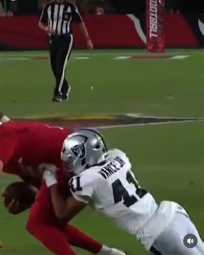 Feeling GREEDY! The rookie from USC Greedy Vance Jr. continues to make plays! | The Raiders Silver & Black