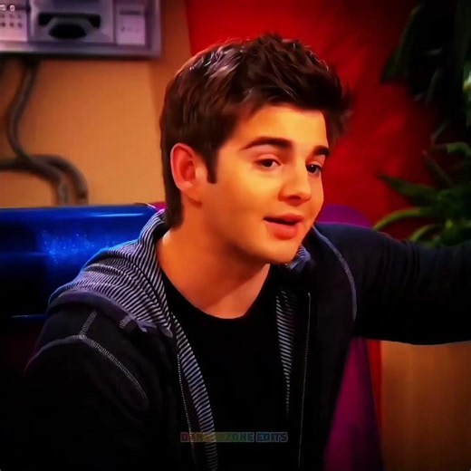 this scene was really funny in the thundermans max