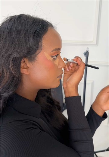 One to one makeup class ☎️Call to rejister Makeup class to perfect your skills #mercyapril #makeupcourse #makeupclass #makeup #privatemakeupclass