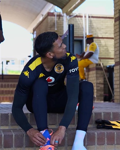 Yesterday's training session at the Kaizer Chiefs Village in Naturena Watch more: https://youtu.be/nFBAUOw3LWg #Amakhosi4Life #AlwaysHome | Kaizer Chiefs