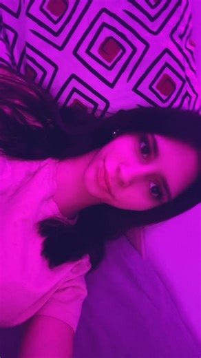 Vidéos de 𝐁𝐞𝐧𝐢𝐭𝐚 (@louna.ps011) avec son original - 𝐁𝐞𝐧𝐢𝐭𝐚