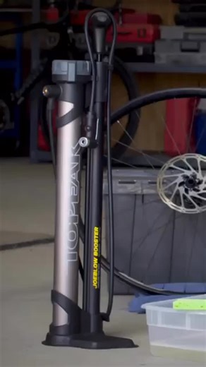 Topeak on Instagram: "Tubeless made easy — without a compressor. The JoeBlow Booster inflates your tires with a two-stage chamber system that lets you charge and then blast air for a fast, controlled tubeless seat. ⚡ Max pressure: 160 psi ⚡ Works with Presta/Schrader ⚡ Durable alloy barrel and wide base for stability #topeak #preparetoride"