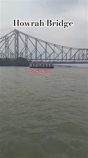 Howrah Bridge view From middle of The River #youtubeshorts #train #youtubealternative #youtubene