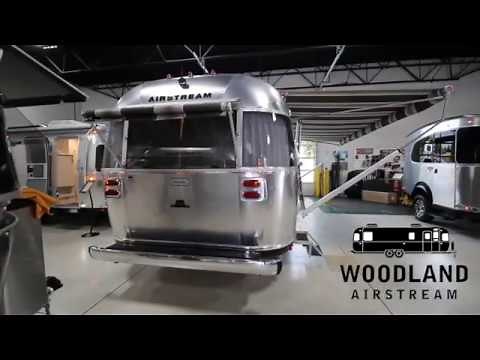 Airstream Globetrotter 27 FBT | Walk through!