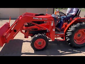 1999 Kubota L3010 w/ LA481 loader