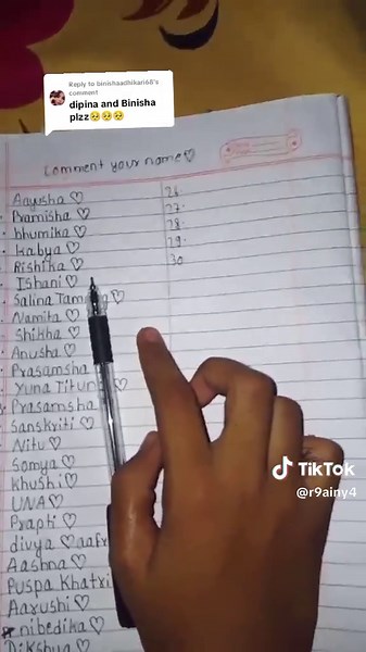 Engaging Responses to Comments on Social Media