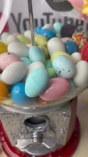 🤩AMAZING MACHINE CANDY 🍬#howto insert coin twist and catch yum sweets🍬#shorts #candy