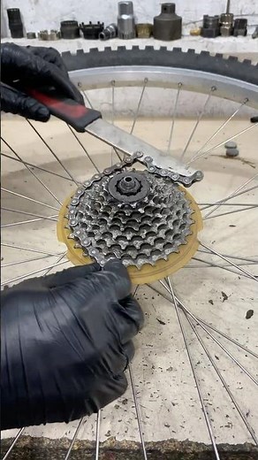 Old MTB Cassette Disassemble Guide #mtb #bikerestoration #bikerepair