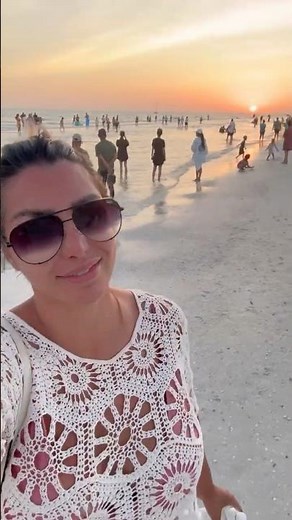 Sunset Vibes & Drum Circle Energy | Dancing at Siesta Key Beach 🌅🪘💃