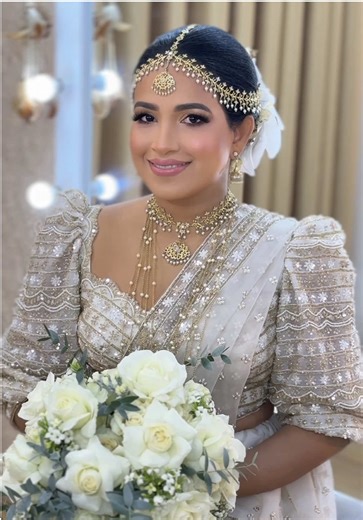 Beautiful Brides by Akashi 🌸