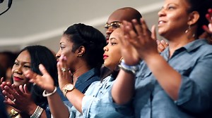 3.8K views · 95 reactions | What's more of a burden than financial stress? According to the Federal Reserve, three out of four families in America are burdened by debt. What would the kingdom of God look like if the people of God weren't tied down by paycheck-to-paycheck living? | Dave Ramsey | Facebook