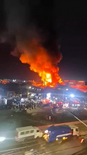 TONDO FIRE Ongoing fire at Tondo, Manila which is now on its fourth alarm. Video courtesy of Olngapo Times #fire | Baguio Herald Express