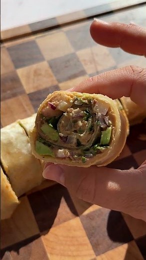 6-Layer Mexican-Inspired Pinwheels | Minimalist Baker Recipes