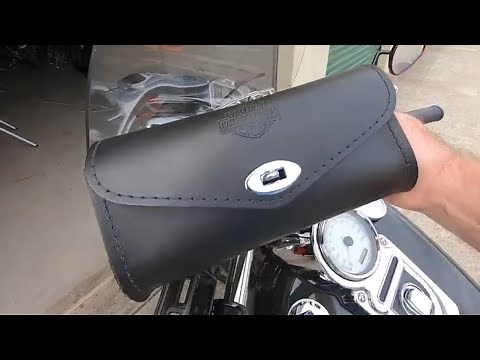 The Best & Easiest Way to Install a Harley Davidson Windshield Bag - How To