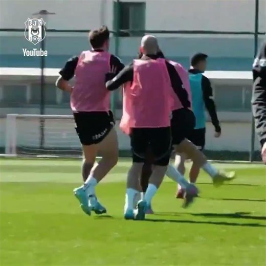 Beşiktaş idmanında Quaresma sesleri #shorts