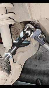 164K views · 1.5K reactions | Ford explorer Rack end replacement #auto #mechanic #usa | Auto Technician | Facebook