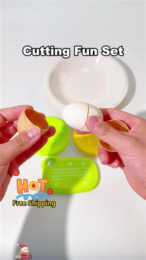 This cutting fun set is perfect for learning hand coordination, matching, strengthening those fine motor skills or just playing chef! Perfect for little ones!#cuttingfunset #pretendplay #giftforkids #kidsgift #toygift