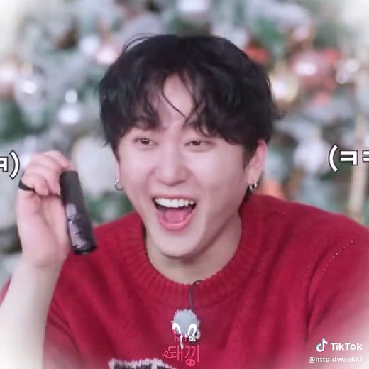 Discover Changbin's Favorite Color from Stray Kids