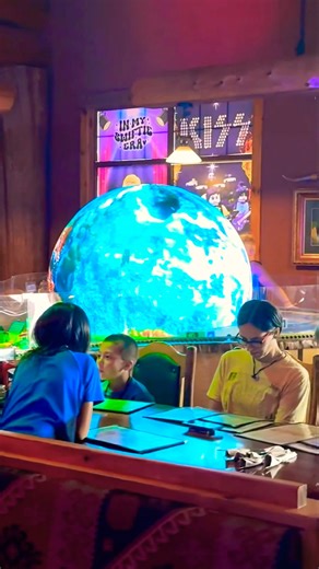 This is Buffalo Phils in Wisconsin Dells?