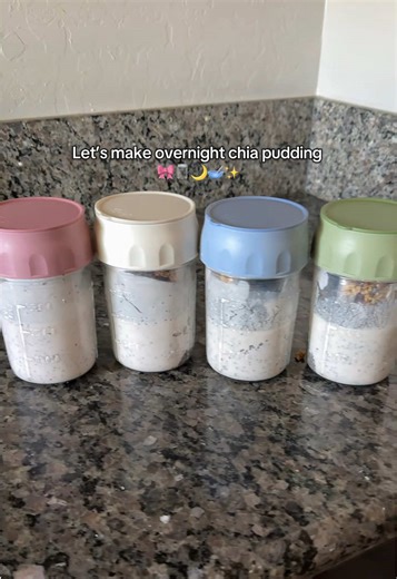 Delicious Overnight Chia Pudding in 3 Minutes