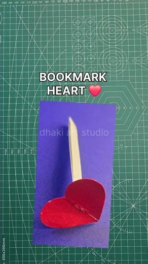Bookmark DIY Project Heart ❤️📘 Creative Idea #papercraft #ytshorts #handmadecrafts #art #relaxing