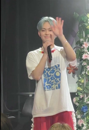 ✩ 2O26.O5.O8 ✩ ONE FLOWER HALL TOUR 2026 💐🤍@小田惟真 くん推しカメラ ⠀ 青髪似合っててかっこよかった(ᐢ∩ ̫ ‹ᐢ)︎ ◝✩ #惟真伝心 #小田惟真 #スパフル #フルファミさんと繋がりたい